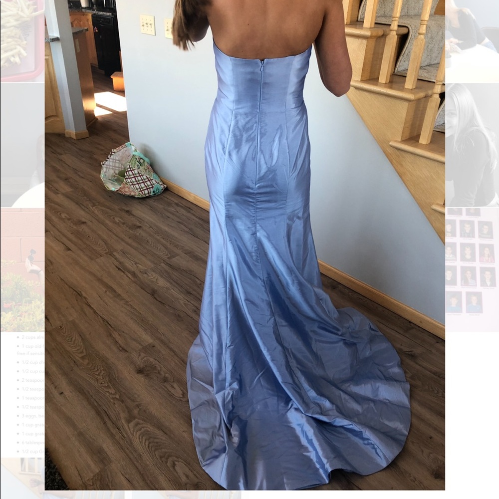 Prom dress never worn